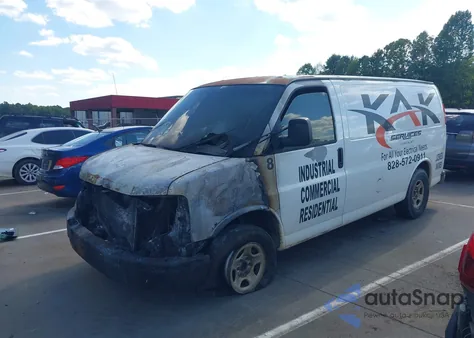 2008 Chevrolet Express Work Van из США, поврежденный, VIN 1GCFG15X181124401